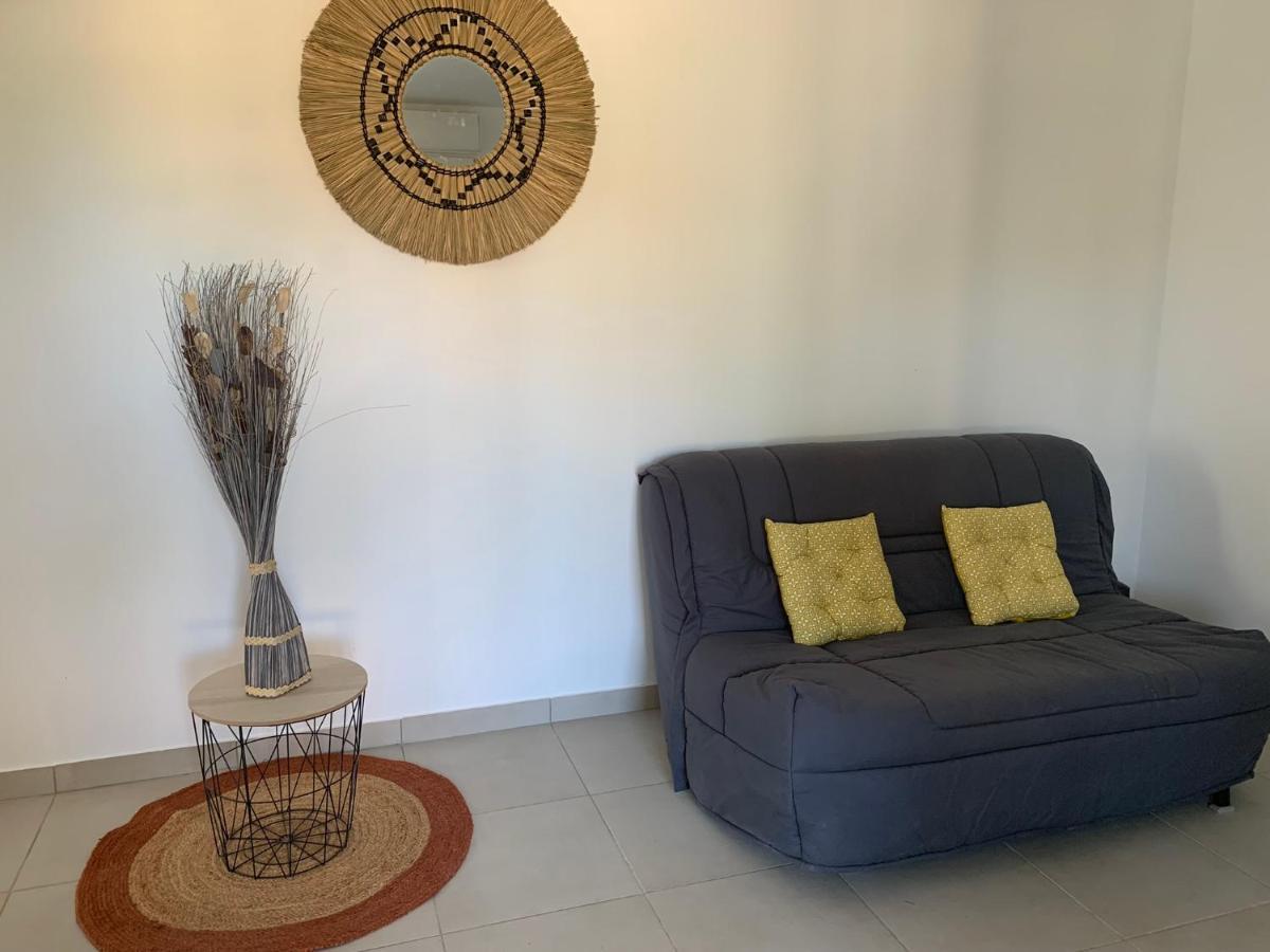 L'Almanarre Apartment Hyeres Exterior photo